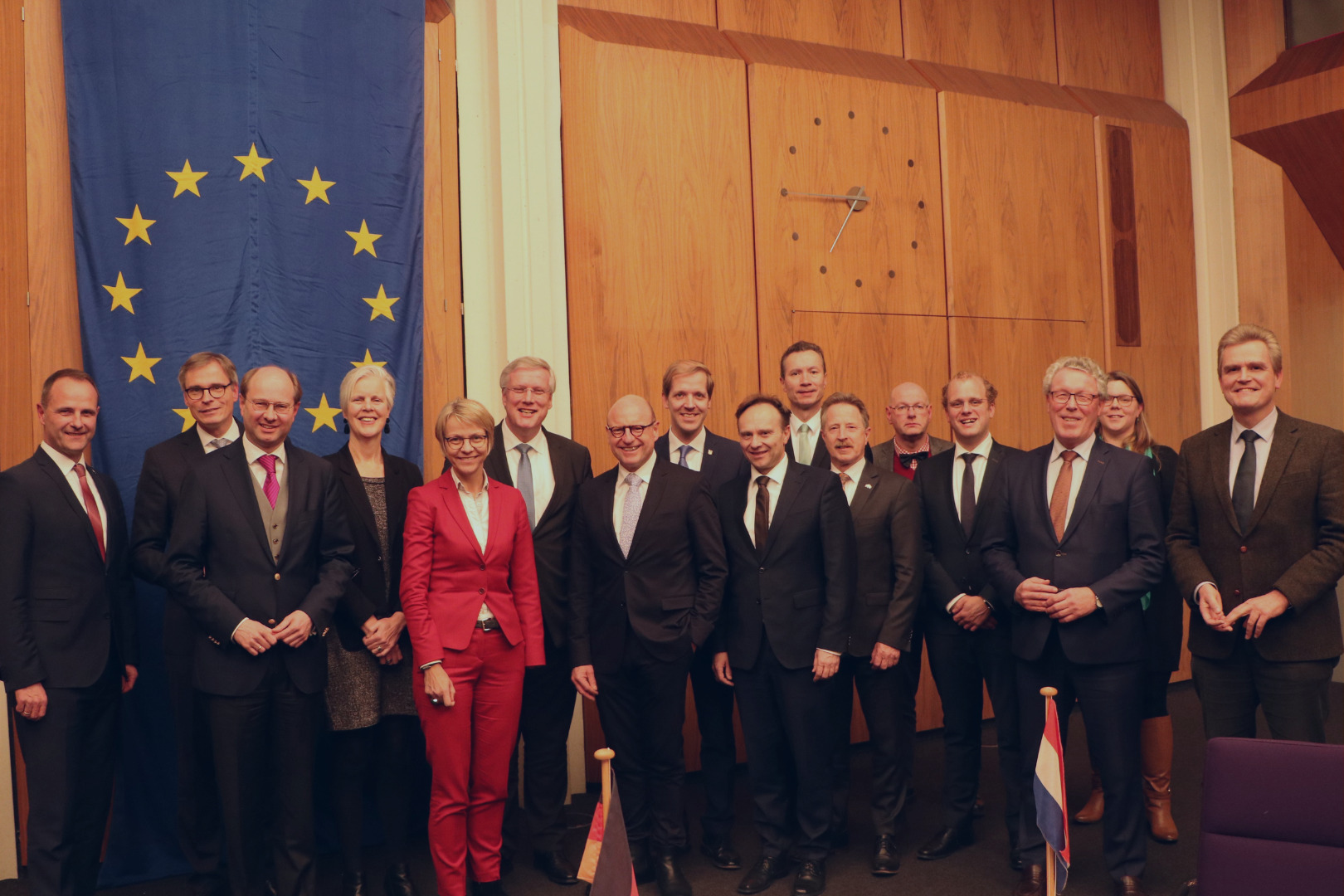 181214 Deelnemers van het memorandum EUREGIO_-_Ondertekenaar_deelnemer_Memorandum_Münsterland_-_Oost-Nederland_181214_1