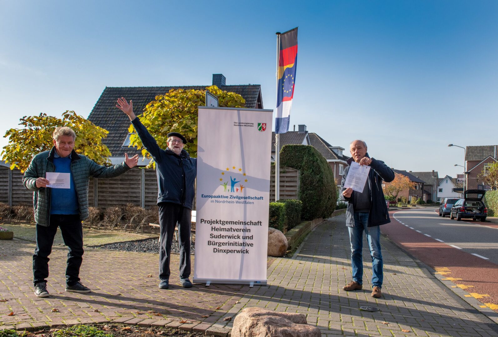 Nordrhein-Westfalen_-_Europaaktive_Zivilgesellschaft_Projektgemeinschaft_Heimatverein_Suderlont_und_Bürgerinitiative_Dinxperwick_Bocholt_-_©Joop_Van_Reeken Nordrhein-Westfalen_-_Europaaktive_Zivilgesellschaft_Projektgemeinschaft_Heimatverein_Suderlont_und_Bürgerinitiative_Dinxperwick_Bocholt_-_©Joop_Van_Reeken