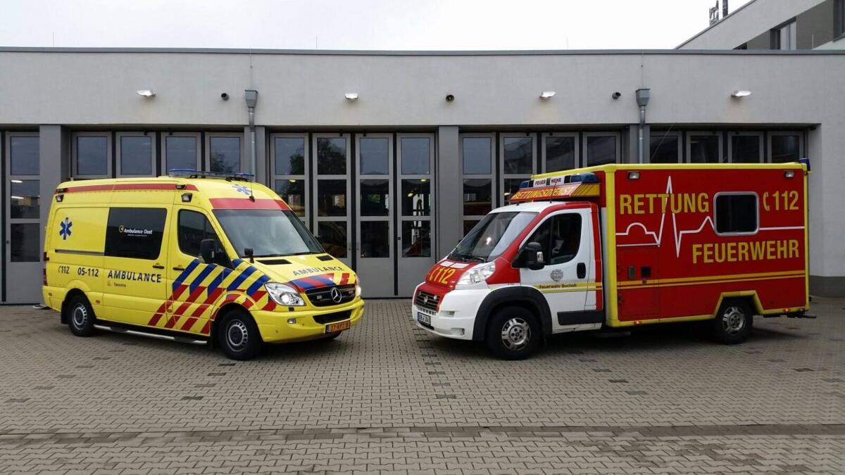 Projektpartner_Bureau_Acute_Zorg_Euregio_Stad_Bocholt_-_Krankenwagen_und_Feuerwehr_1_-_©_Bureau_Acute_Zorg_Euregio