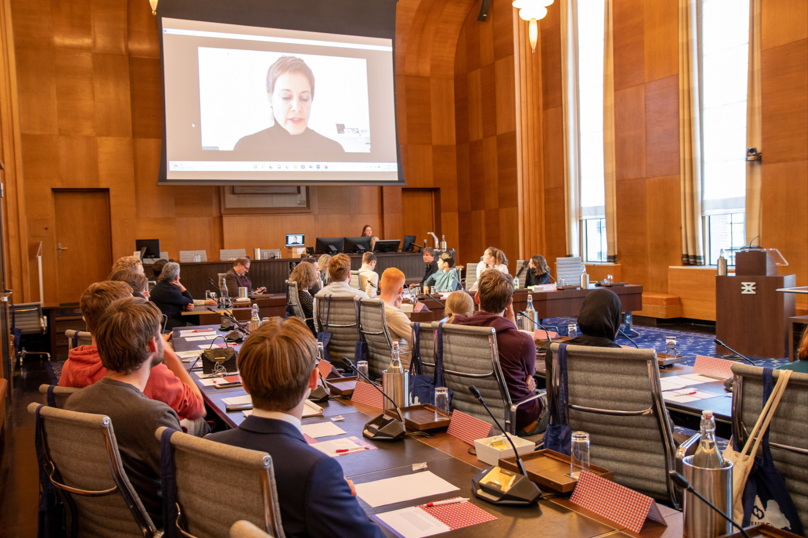 EUREGIO Youth Jongeren Uit Nederland En Duitsland In Debat Over Europa 2 © Jildou Stapersma Gemeente Enschede