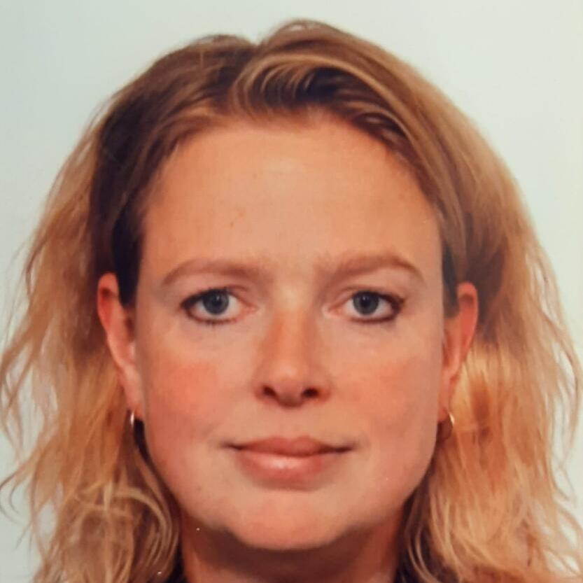 Cora Van Triest